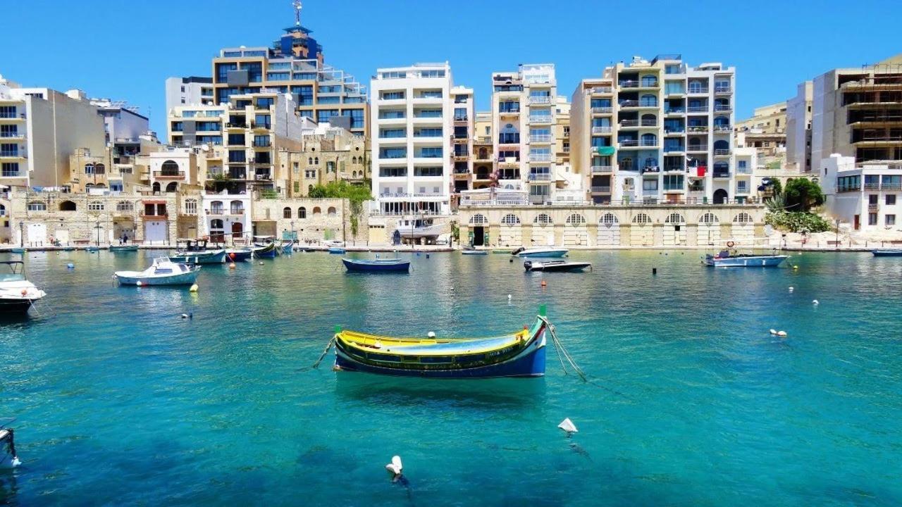 Modern 1Br Apartment In Central St Julian'S سانت جوليان المظهر الخارجي الصورة